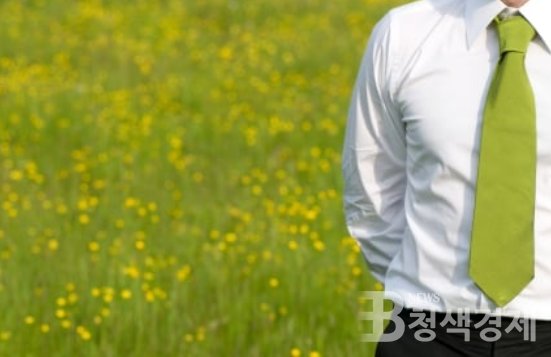 환경부는 지난 9월 9일 `환경 분야 녹색산업 일자리 창출전략`을 발표하면서, 올해부터 2025년까지 환경 일자리 8만 개를 창출하고, 녹색융합기술인재 2만 명을 양성할 계획이라고 밝혔다/사진 Taiga Company 제공