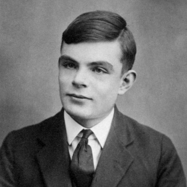        앨런 튜링(Alan Turing)의 생전 모습