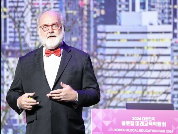 AI로 인한 일자리 걱정을 기우라고 단언하는 미래학자 토마스 프레이. 사진=전남교육청