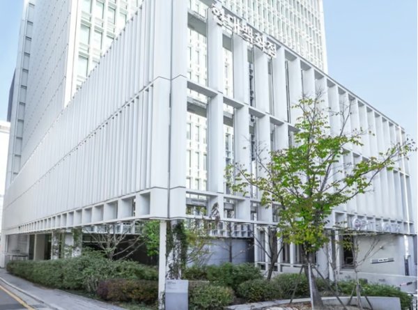 현대백화점이 기후위기에 따른 패선시장 위기를 극복하기 위해 기후변화TF를 발족했다. 사진=현대백화점
